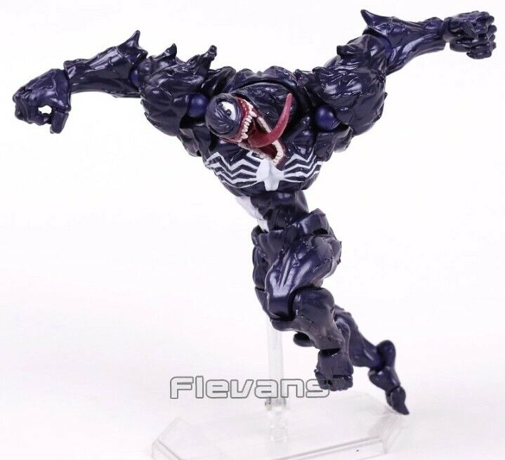 Figurine venom articule avec accessoires revoltech amazing 16 cm