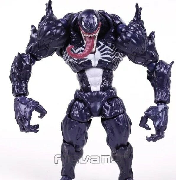 Figurine venom articule avec accessoires revoltech amazing 16 cm