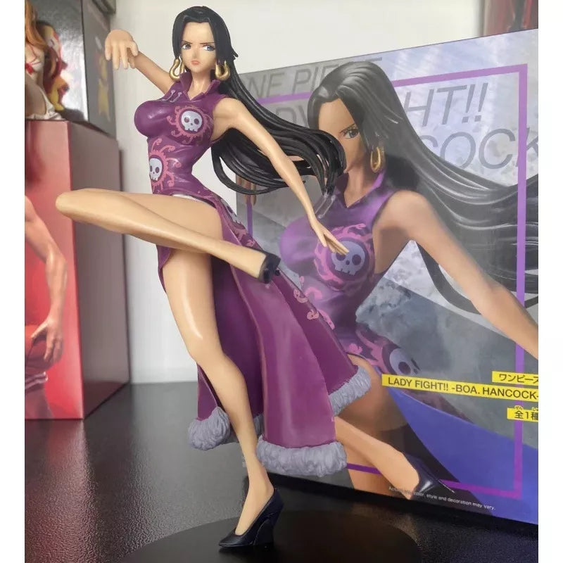 One piece figurine boa hanckok 20cm