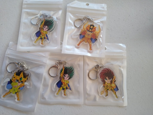 Porte clef Saint Seiya chevalier d'or au choix accessoires gold saints