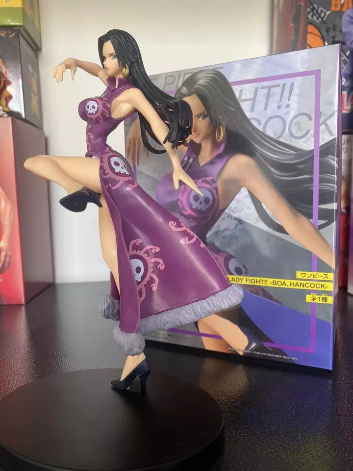 One piece figurine boa hanckok 20cm