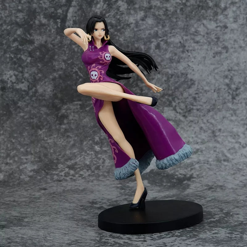 One piece figurine boa hanckok 20cm