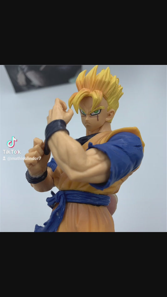 Dragon ball figurine son gohan du futur 20cm
