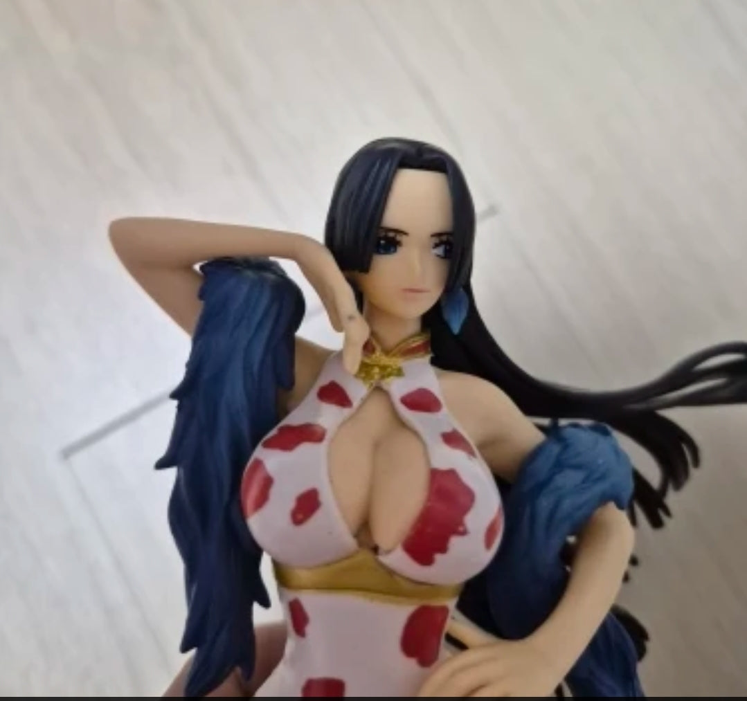 Figurine boa Hancock 21cm statuette sexy collection manga