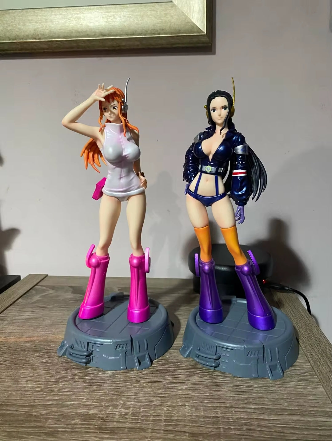 Figurine One Piece Nami et Nico robin Sexy Arc Egg Head Collection Cosplay Futur Manga 25cm