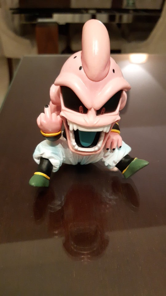 Figurine Dragon Ball Z doigt d'honneur  Majin Buu statuette  Collection manga Figurine