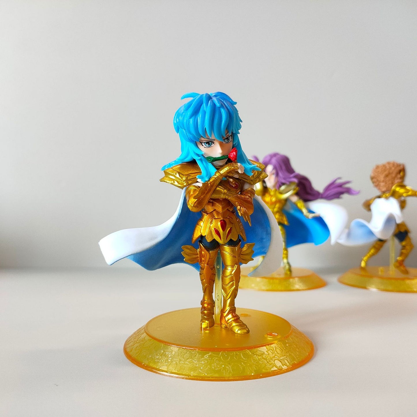 Figurines saint seiya lot de 5 pieces chevalier d'or 10cm