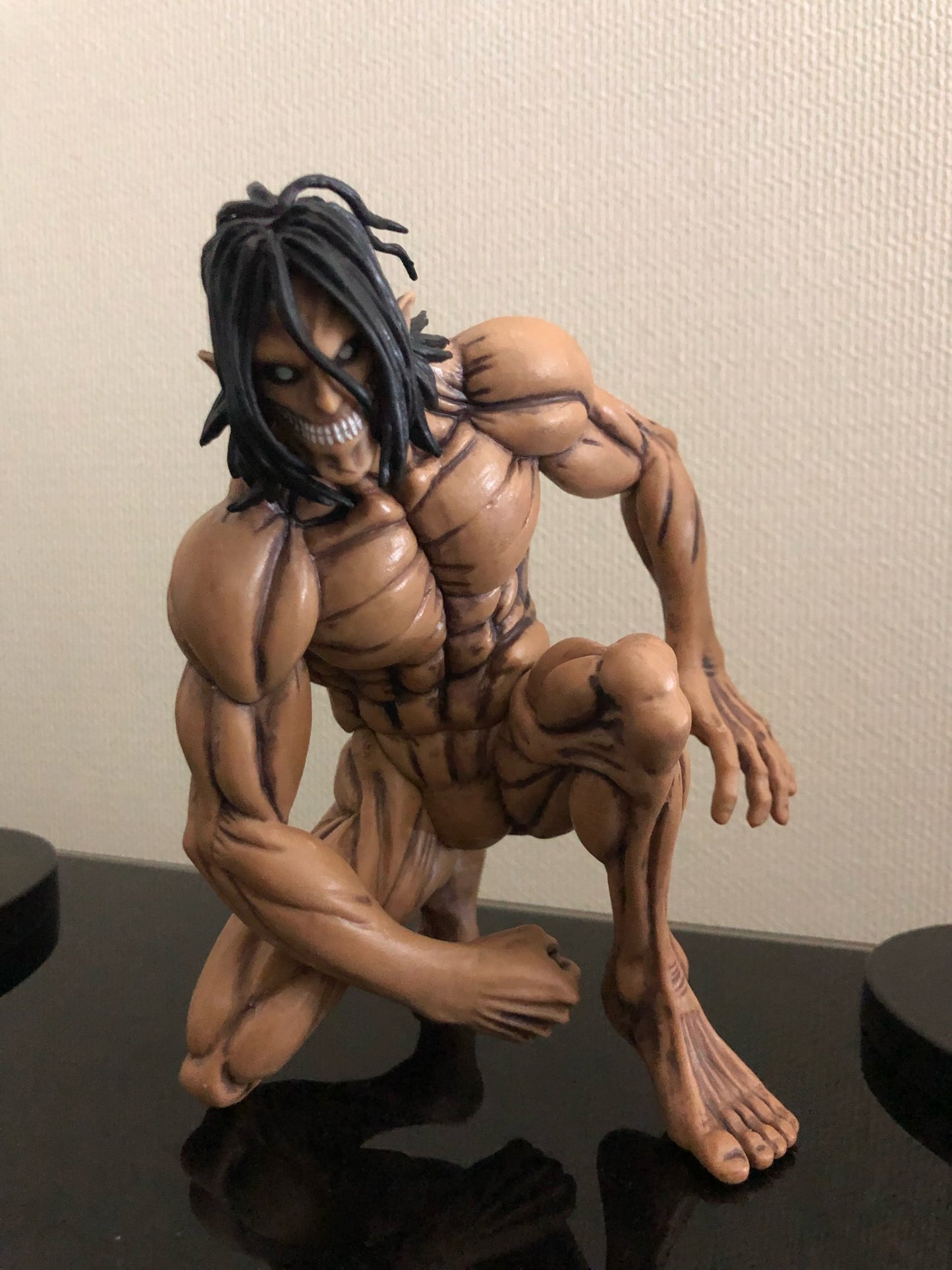 L'attaque des titans figurine eren jaeger titan