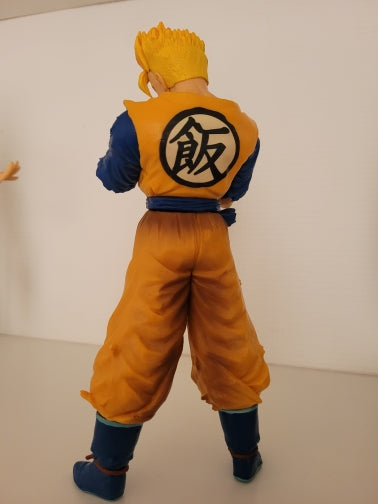 Dragon ball figurine son gohan du futur 20cm