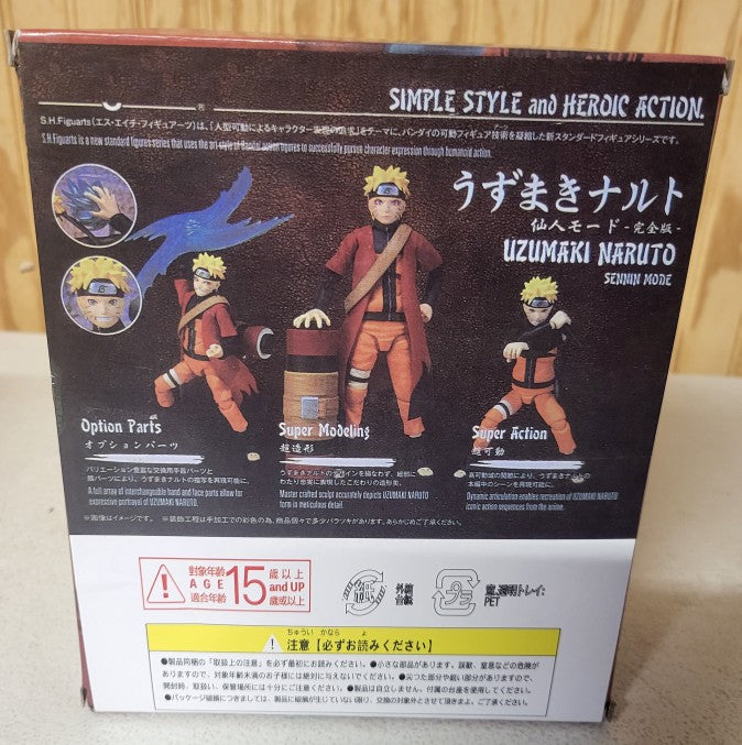 Figurine naruto uzumaki avec tete interchangeable et accessoires