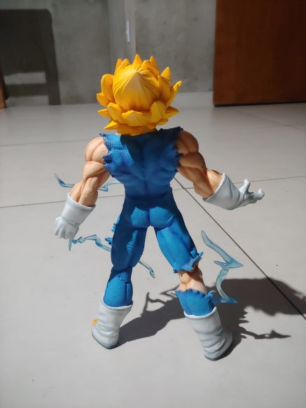 Figurine majin vegeta 25cm