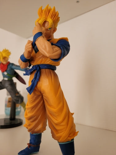 Dragon ball figurine son gohan du futur 20cm