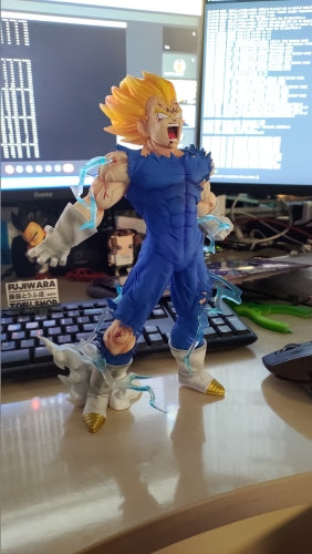 Figurine majin vegeta 25cm