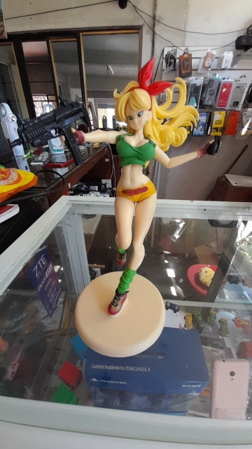 Dragon ball figurine sexy lunch blonde ,bleu ou les deux