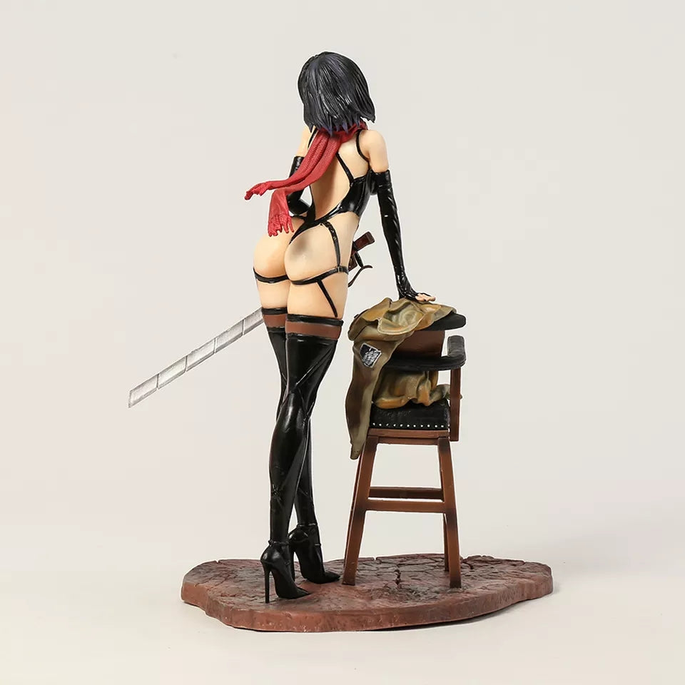 Figurine sexy l'attaque des titans  statuette mikasa 30cm