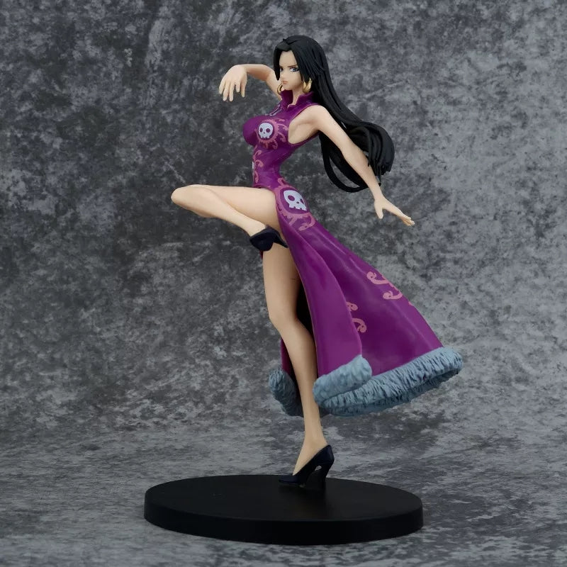 One piece figurine boa hanckok 20cm