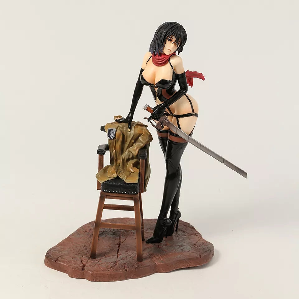 Figurine sexy l'attaque des titans  statuette mikasa 30cm